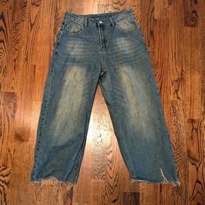 Baggy acid washed jeans